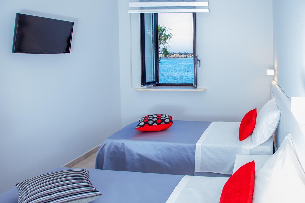 Acquamarina B&B 포르토 세자레오 외부 사진