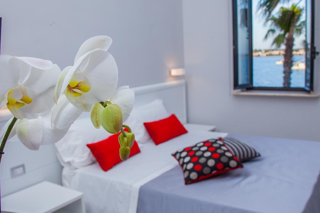 Acquamarina B&B 포르토 세자레오 외부 사진